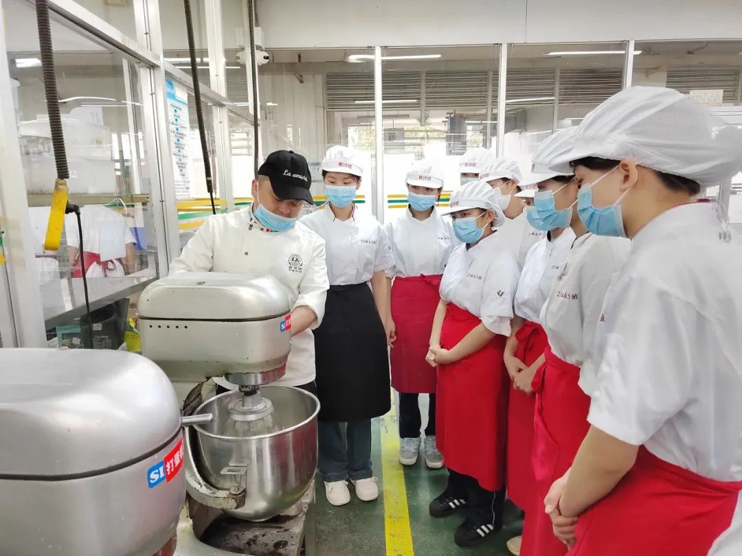 175669091168b4f9df4cbc9.jpg 175669091168b4f9df4cbc9.jpg